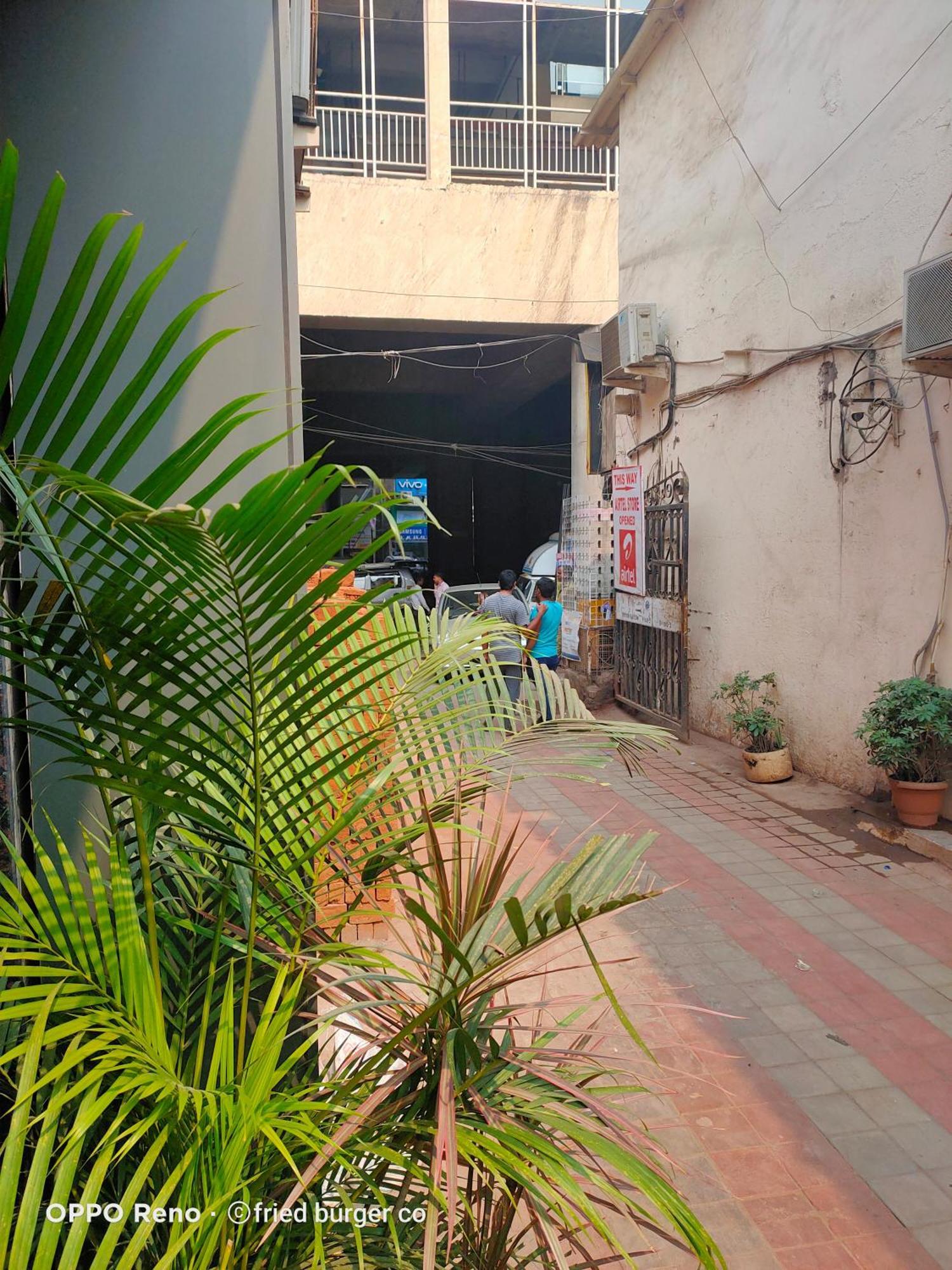 Aster Hotel Near Mumbai Airport Exterior photo